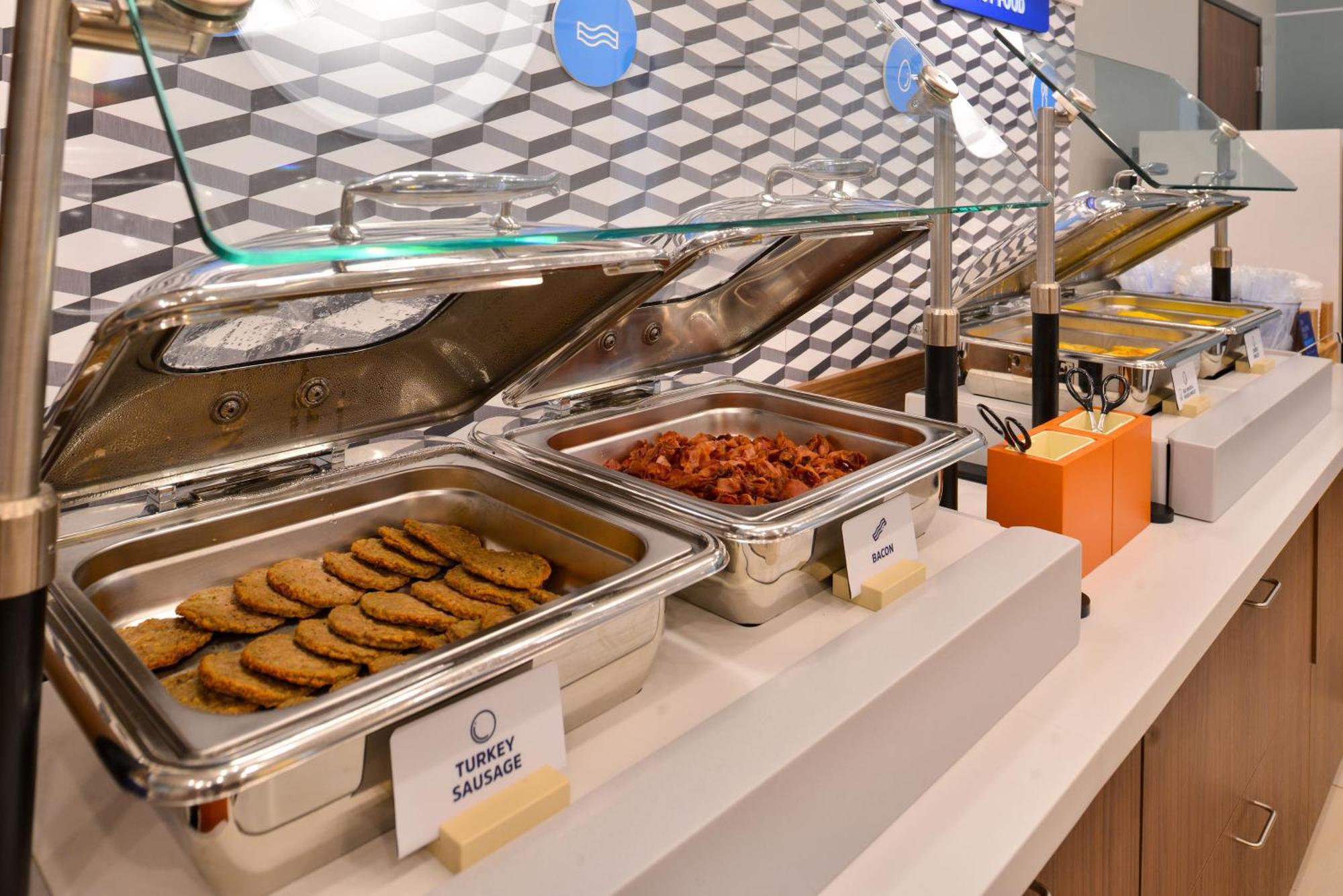 Holiday Inn Express And Suites Fort Lauderdale Airport West By Ihg Davie Bagian luar foto