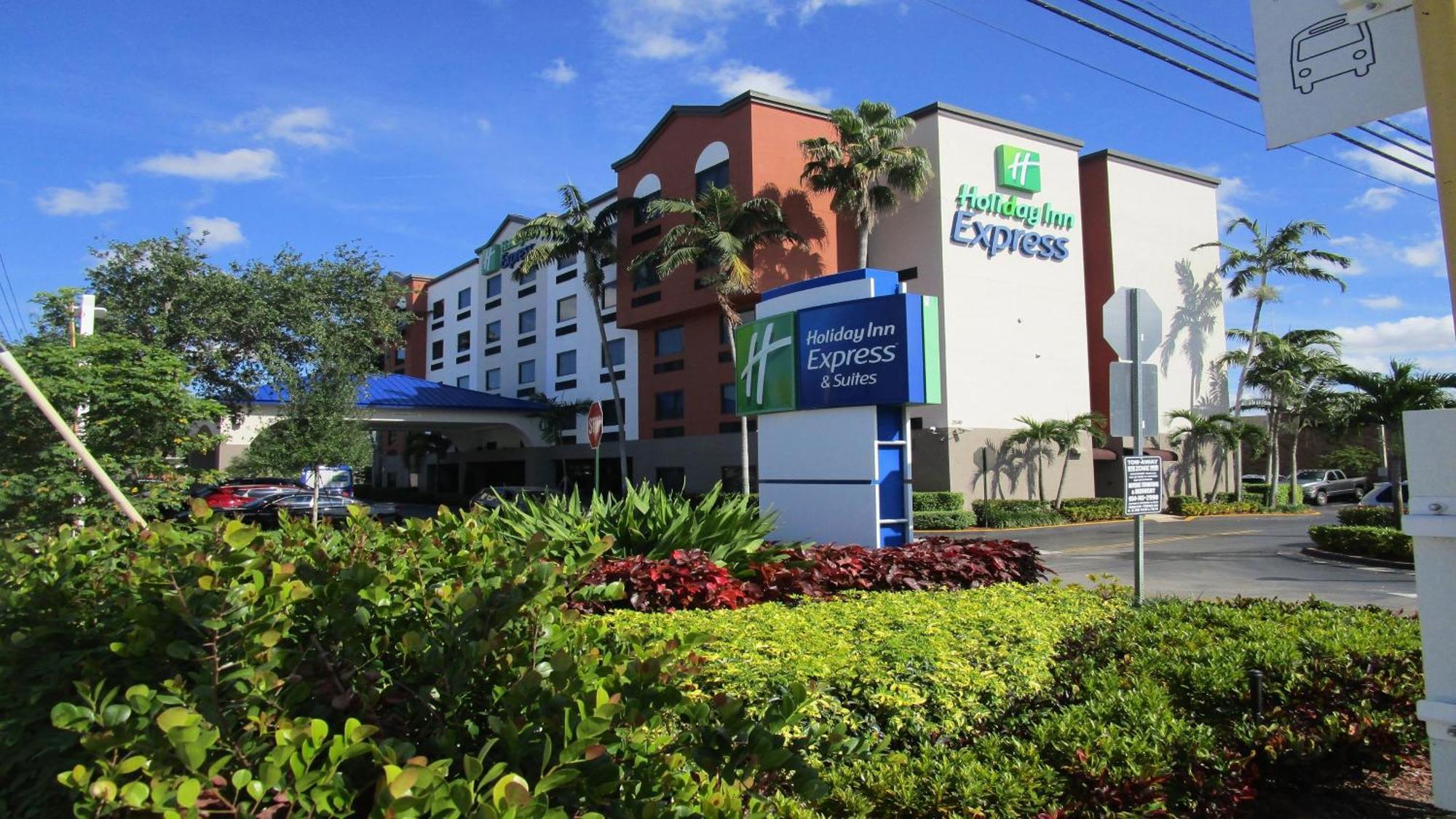 Holiday Inn Express And Suites Fort Lauderdale Airport West By Ihg Davie Bagian luar foto